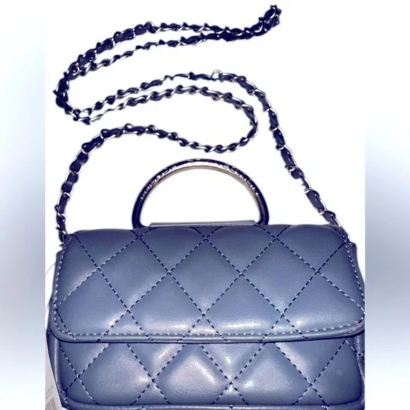 QUILTED CROSSBODY THICK METAL RING HANDLE AND STRAP NWT FREE W PURCHASE OVER 20 - Picture 1 of 5